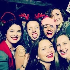 Meet your Posher, Cari